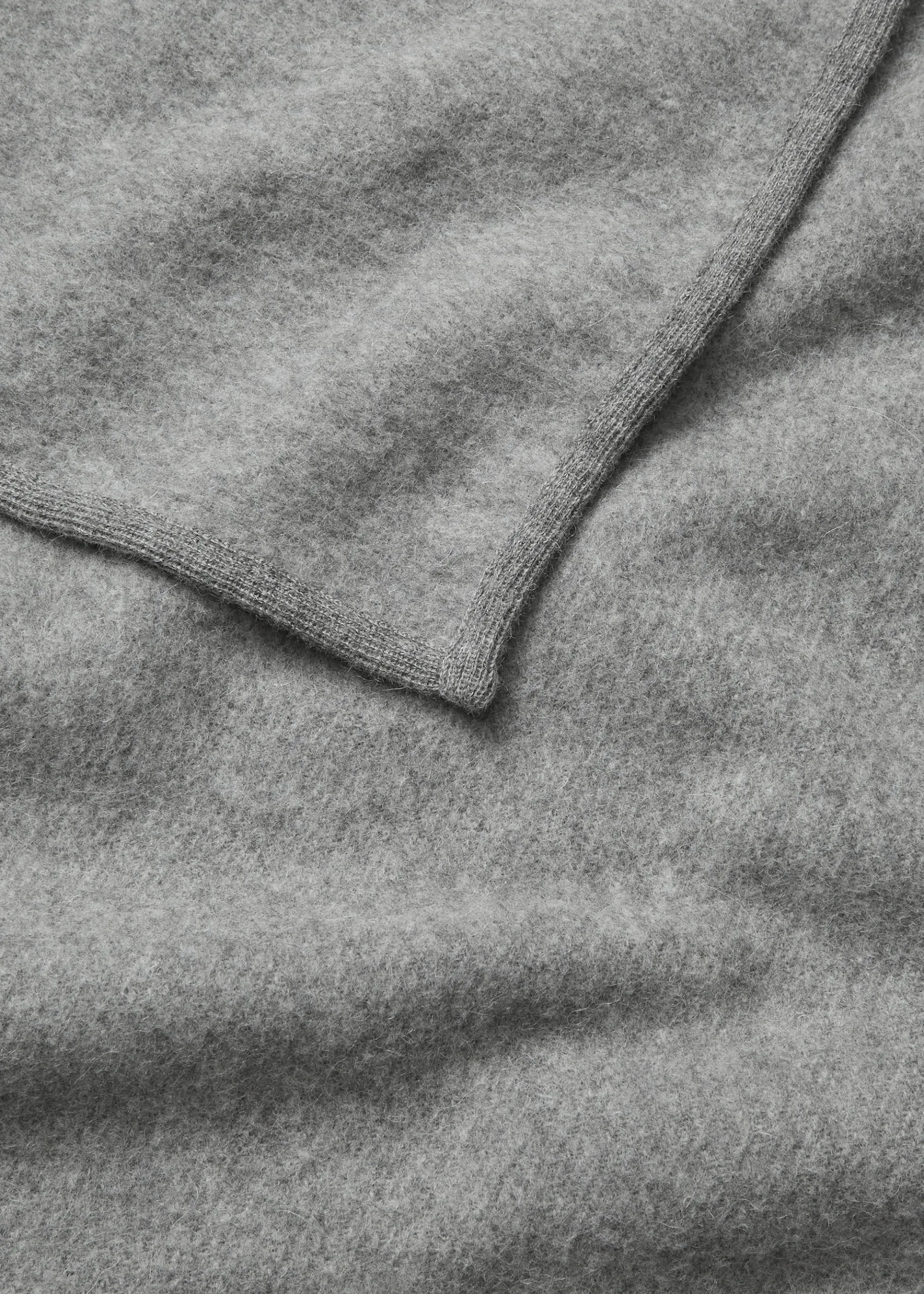 aiayu Plaider*Edvin wool throw