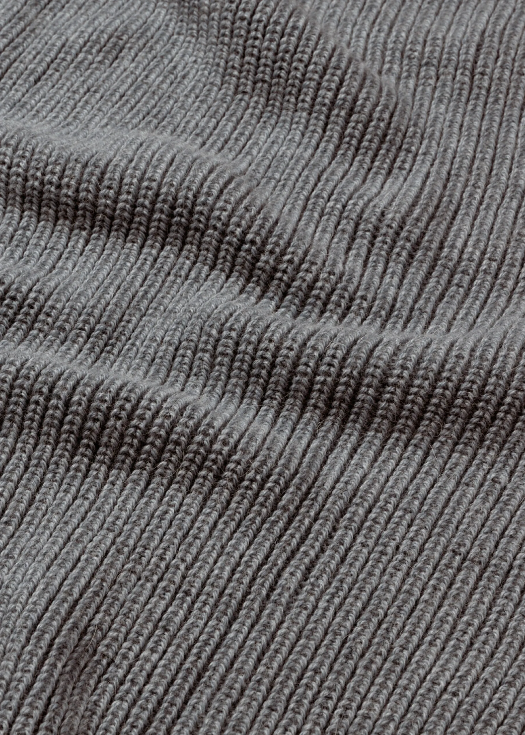 aiayu Plaider*Tito llama wool throw - 130x160